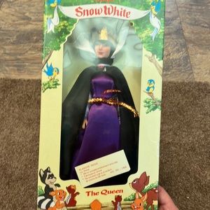 Disney Vintage collectable The Evil Queen doll